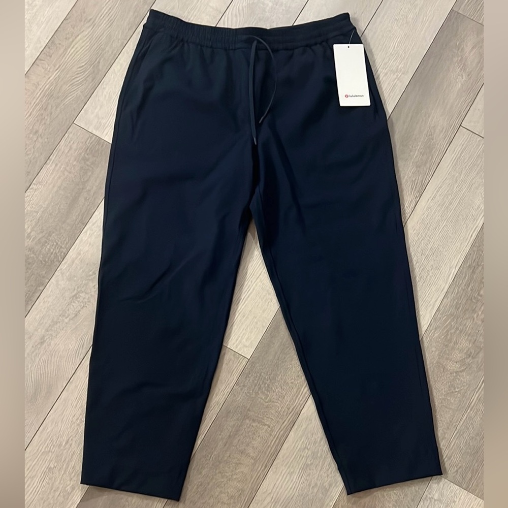 Lululemon Blue Tapered-Leg Mid-Rise 7/8 Pant *Luxtreme